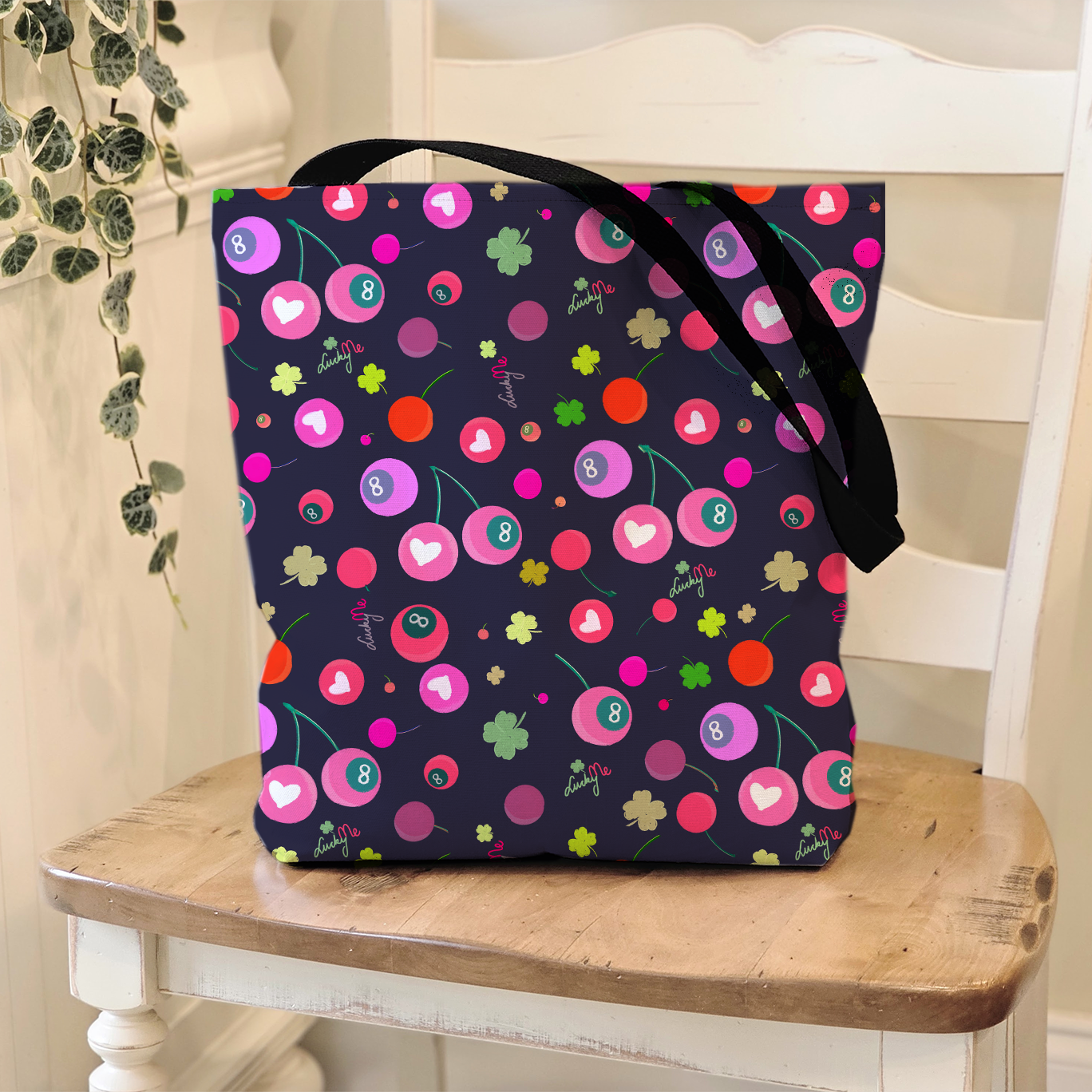 🎱 Lucky Me Tote Bag